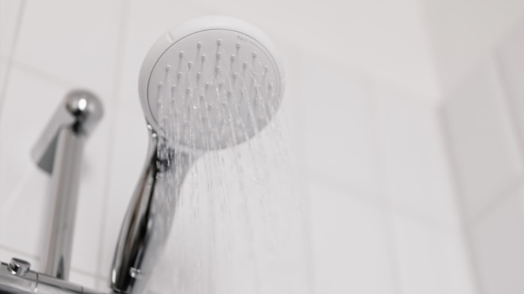 عوارض افسردگی سخت بودن حمام کردن